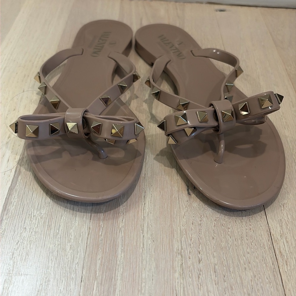 Valentino Rockstud flip flops size 37